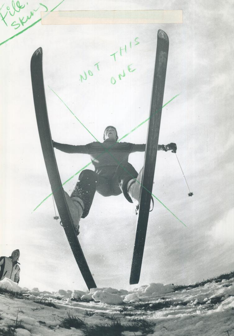 Sports - Skiing - Hotdogging