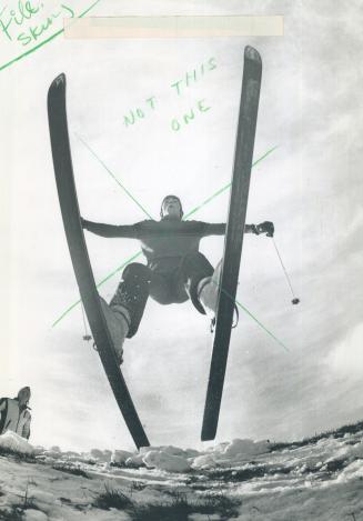 Sports - Skiing - Hotdogging