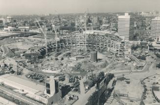Sports - Stadiums - Canada - Ontario - Toronto - Skydome (Construction) 1987