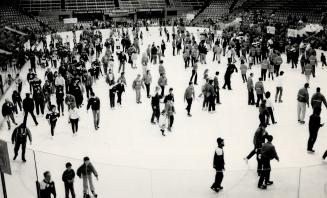 Skaters flooded the Maple Leaf Gardens ice for a worthy cause at yesterday's seventh Bobby Orr Skate-a-thon for Timmy and Tammy