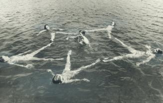 Students star in water safety. About 900 persons, in age from tots to adults, will get lessons in swimming and water safety this summer in Georgina Tw(...)