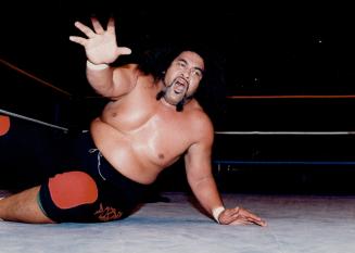 Seka (above) is big 'n mean, but when Ricky (The Dragon) Steamboat is hot there are few foes in the World Wrestling Federation who can take the heat. (...)