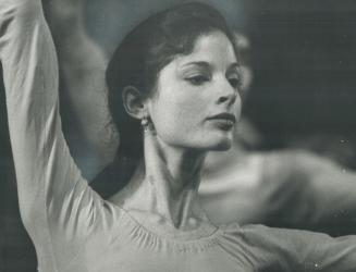 Linda Merill: One of the New York Ballet's stunning beauties