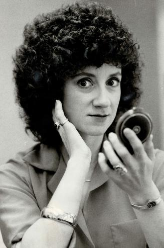Heralded jazztime singer Joan Morris says she's very discouraged about the shelving of her CBC-TV show and all the painstaking work that went into it.(...)
