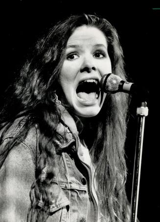 Source of top 10 hit: Edie Brickell and her New Bohemian group delighted 1,400 swaying believers at the Concert Hall last night, reviewer Mitch Potter reports