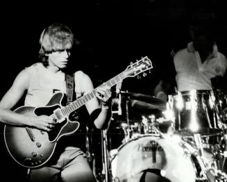 Asia. Steve Howe - guitar