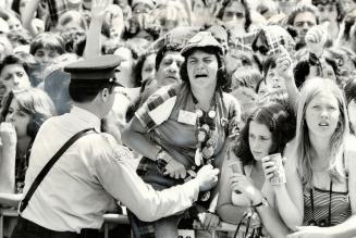 It was Bedlam at Nathan Phillips Square yesterday when the Bay City Rollers appeared, sending thousands of teenage girls into ecstasy. Police joked wi(...)
