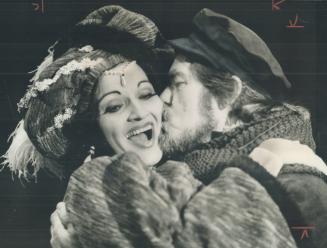 Cornelis Opthof (Marcello) and Deborah Jeans (Musetta) in the La Boheme opera at the O'Keefe Centre