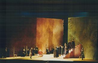 Unique set design makes the Canadian Opera Company's Rigoletto a joy to watch as well as hear