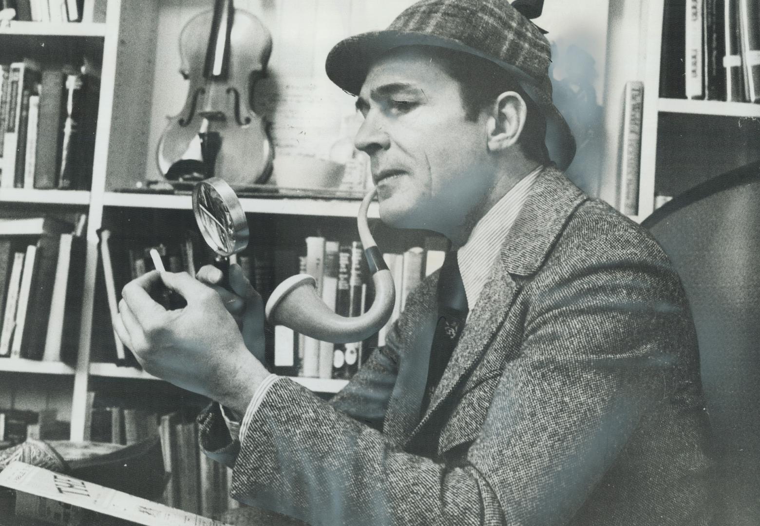 Patrick Horgan plays Sherlock Holmes in The Speckled Band at St
