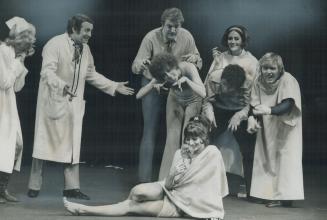 Spring Thaw 70 cast Marvin Goldhar, Steve Weton, Rosemary Radcliffe, Lou Vitacco Jerelyn Homer, Bob Jeffrey, Nicole Morin (sitting down) play out Insa(...)