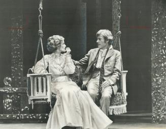 Peter O'Toole and Jackie Burroughs star in brand new production of Chekhov's classic Uncle Vanya that opened at the Royal Alexandra Theatre last night(...)