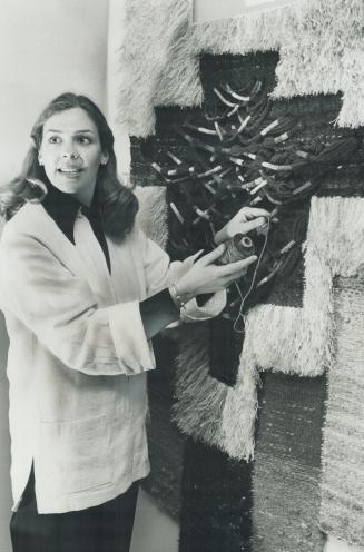 Textile Artist Joan Atlee Bain has made wall-hangings for several commercial buildings but the majority of her commissions are for homes. She spends t(...)