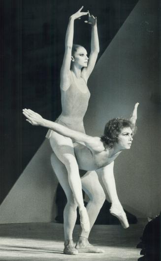 Dancing Le Marteau Sans Maitre, Suzanne Farrell and Jorge Donn were featured performers when the Ballet of the Twentieth Century came to Toronto for t(...)
