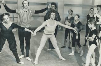 Dancers in the National Ballet's cast for the traditional Christmas performances of The Nutcracker at the O'Keefe Centre, rehearse intently every day (...)