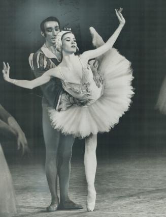 A mixed up prince took over centre stage of National Ballet's production of Swan Lake at the O'Keefe Centre last night, says critic William Littler. K(...)