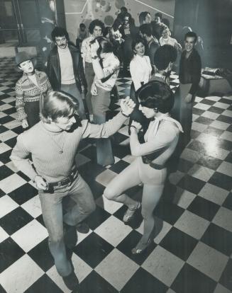 It's 'Fight Night' at Toronto's discotheques lately as Kung Fu dance craze takes off