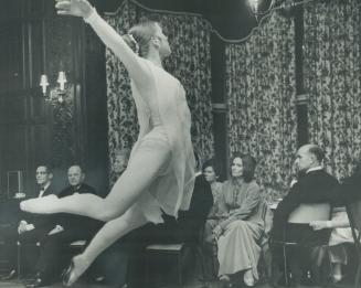 Dancer Bonnie Monaghan of Canadian Junior Ballet performs for guests attending the 20th anniversary dance of the Latvian Press Association held at Cas(...)