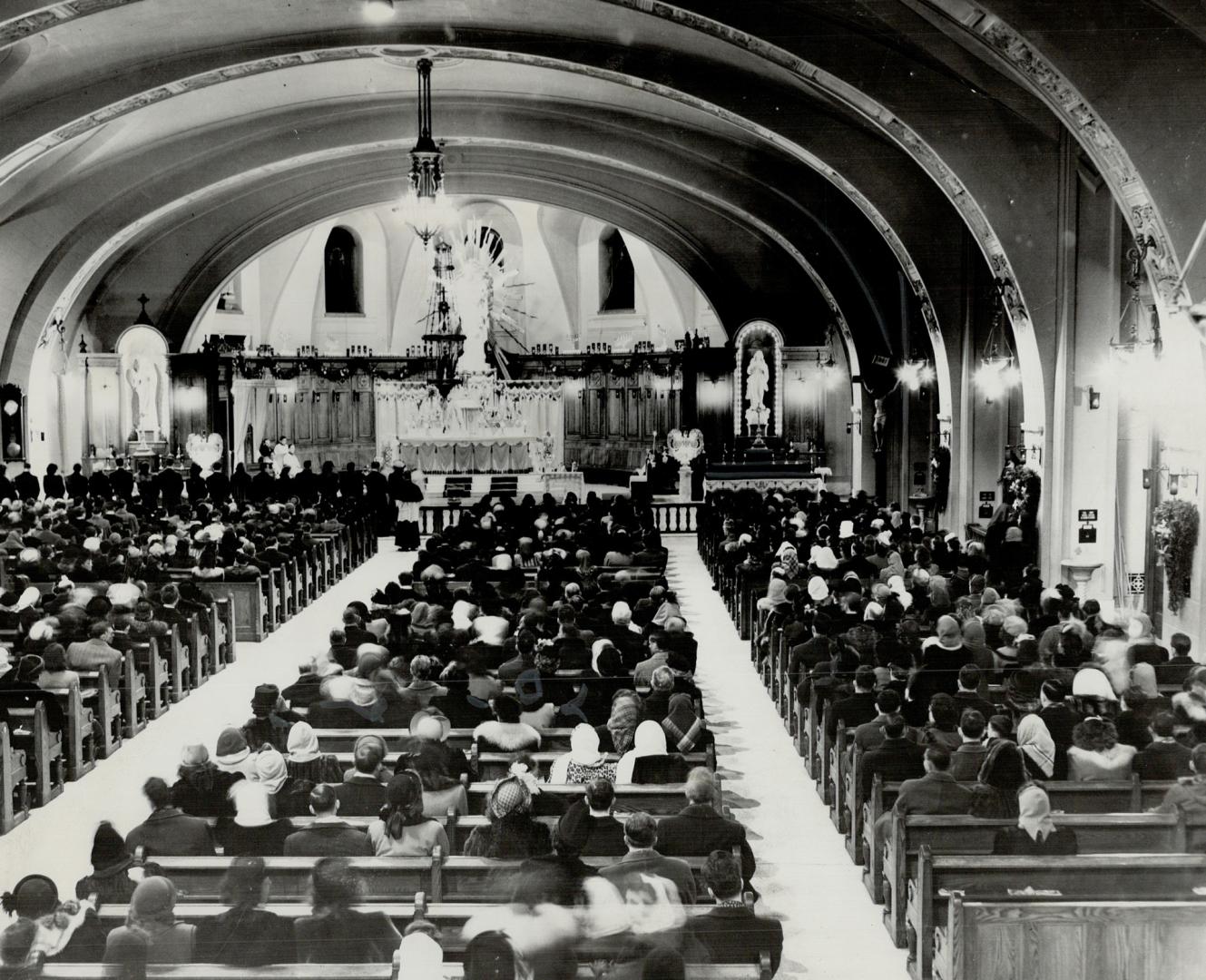 Mass engagement ceremony at St
