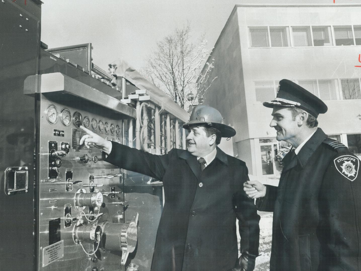 Etobicoke gets three new fire trucks, Three pumpers, costing a total of $107,000 were delivered to the civic centre in Etobicoke yesterday, with Mayor(...)