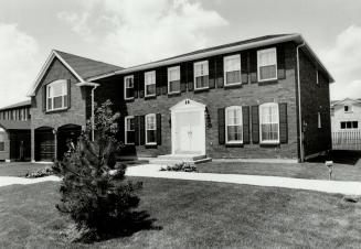 Phase ends: The last 17 houses in Bramalea's Connoisseur Collection in a prestigious area of Brampton are already built and available