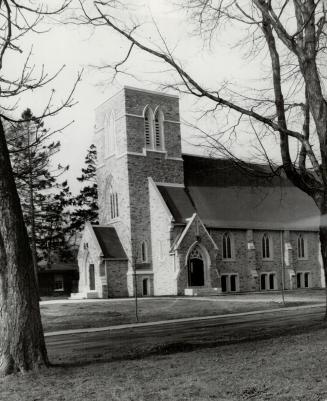St. Andrews church, Cobourg, suggested as tape for new Czechoslovak Baptist church, Toronto