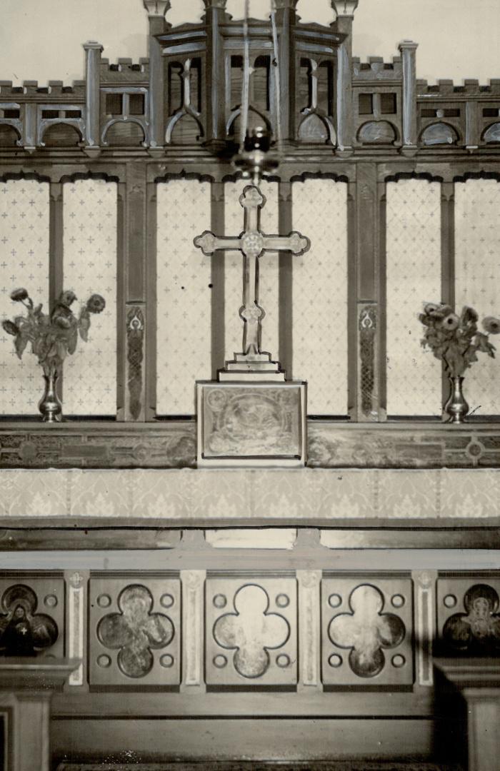 Little oak chapel at the Church House, corner of Oxford and Bellevue Sts