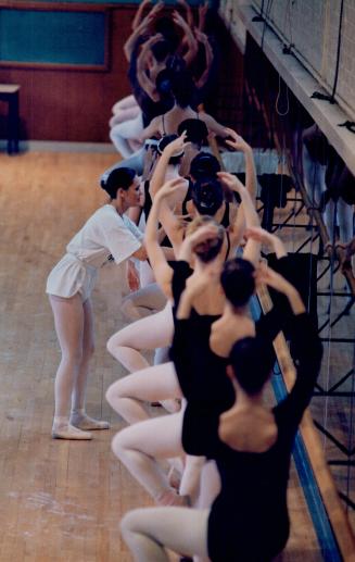 Prima ballerina goes to class, Dance students at North York's Claude Watson School for the Arts got some expert instruction last week from Vanessa Har(...)
