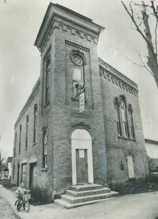Old town hall at Port Perry may be saved
