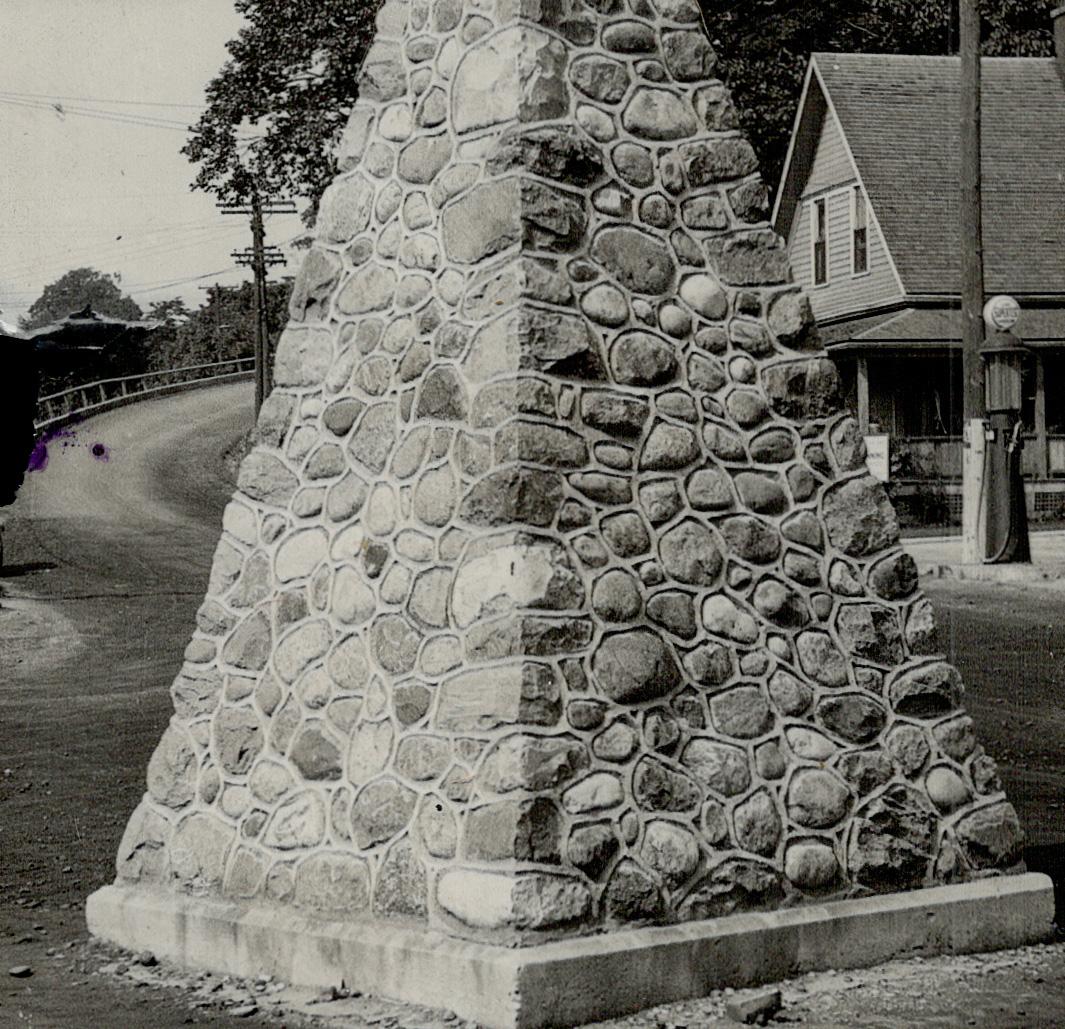 Cairn at Port Stanley, Ont., to mark the spot visited by Joliette in September, 1669, also where General Brock stopped in 1812 on his way to Detroit