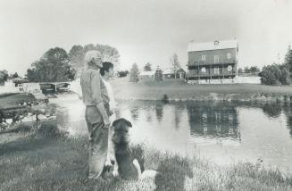 The Baldwin Mill Property in Sutton draws the admiration of Frank Tomlinson, 93, who used to own it, and Toronto restaurant owner Harry Barberian, who(...)