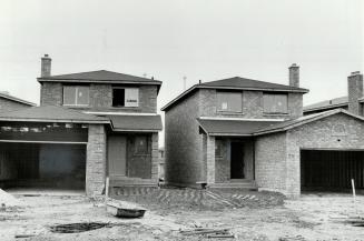 Large variety: The Lebovic brothers are building detached, link-detached, townhouses and condominium apartments in the Meadowvale Rd