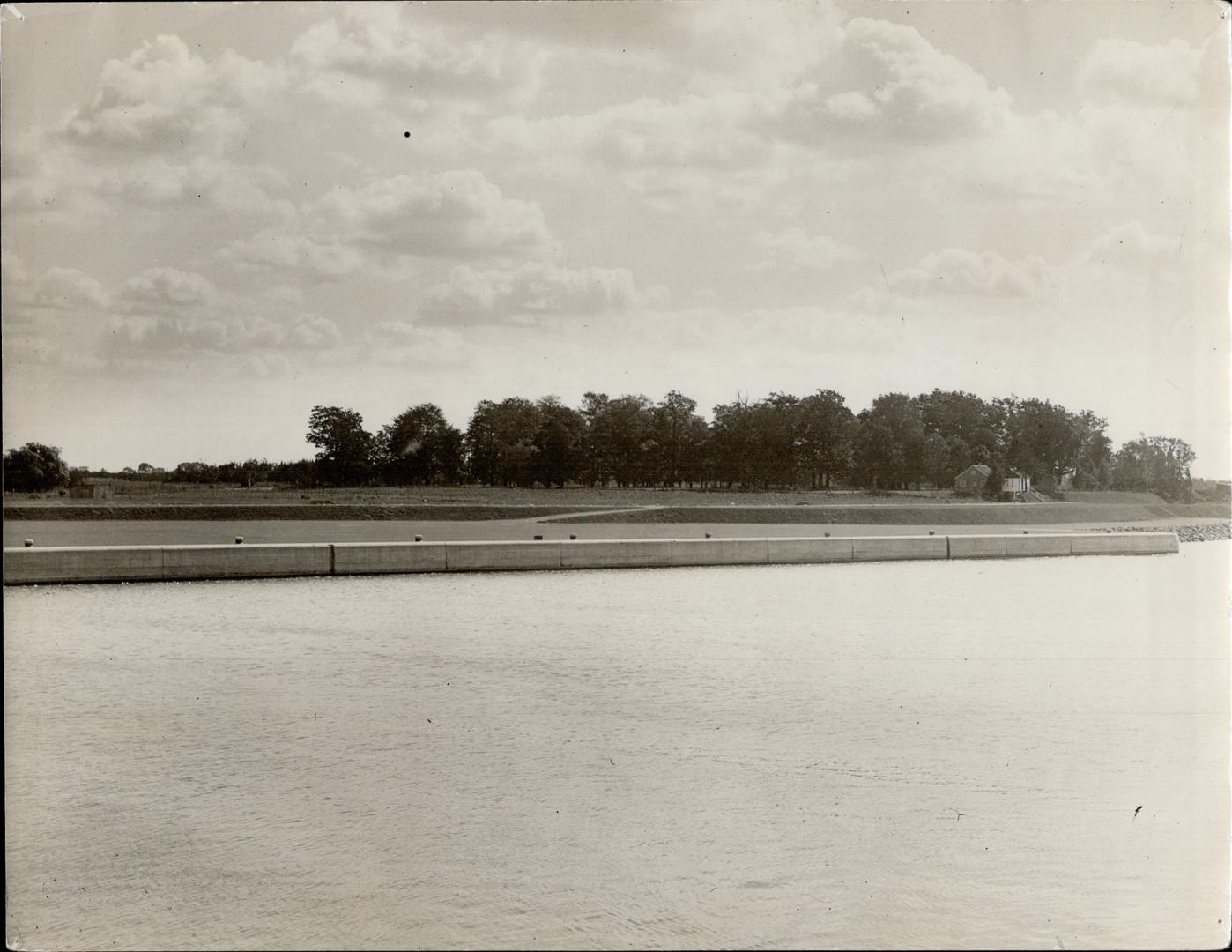 New Welland Canal
