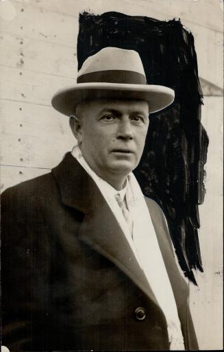Wm. Mack Diver who took great risk in getting men out having to dive under timber wreckage and pumps