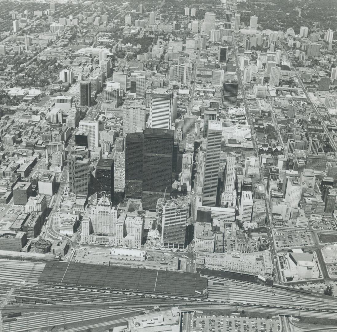 Canada - Ontario - Toronto - Aerial Views 1971-72