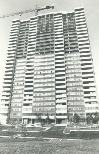 Forest Hills condominiums, just west of Bathurst St