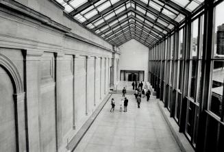 Art gallery on Ontario: Tannenbaum Sculpture Atrium (left) likely will become one of the AGO's main attractions when Phase lll buiding program is completed