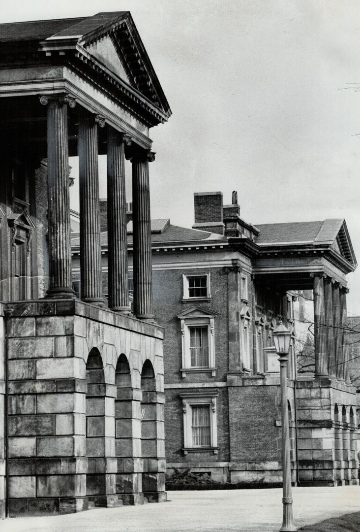 Osgoode hall (1829), Best chance for survival