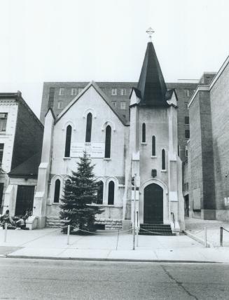First Lutheran Church was built in 1898 on the site of a wooden church erected on Bond St
