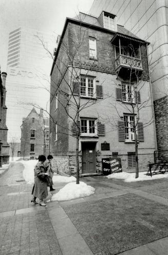 Old and new, Toronto politicians insisted on preserving venerable Trinity Church and its rectory