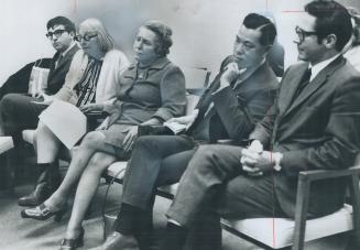 Author and urban expert Jane Jacobs (left), Controller Margaret Campbell and alderman-elect Ying Hope listen as Metro Chairman Ab Campbell tells them (...)