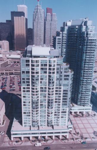 Canada - Ontario - Toronto - Condominiums - World Trade Centre