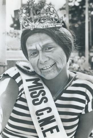 Eighten-year-old Brenda Bomberry - Miss CNE 1977 - turned more than a few heads yesterday when she appeared to have aged a lifetime within a few minut(...)