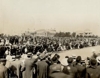Parade line-up c.1910 along old Lakeshore Boulevard
