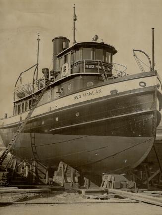 To launch new Tug. The new tug, built by the Toronto Dry Dock Co., for the civic works department is almost ready for launching, Works Commissioner R.(...)