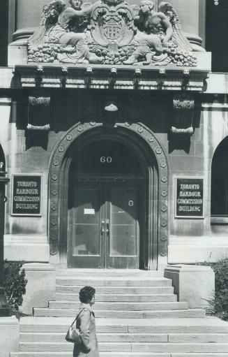 Image shows the entrance doors of the Toronto Harbour Commission building.