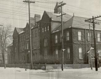 Probable police site. The city is considering House of Industry premises at Elizabeth and Elm Sts. as a probable site for the proposed new police admi(...)