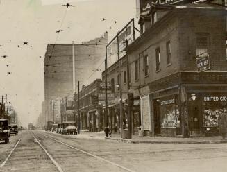 Dundas St. - North side - looking west from yonge