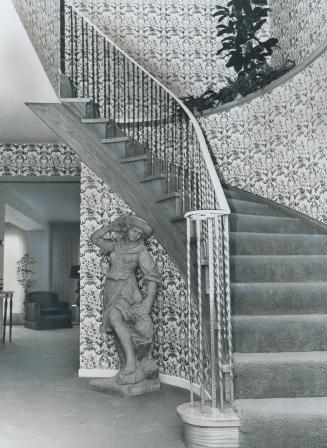 Circular staircase is one of the many luxury features in some town houses in Bayview Mills