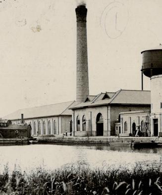 Toronto filtration plant, located between Hanland's Point and Centre Island